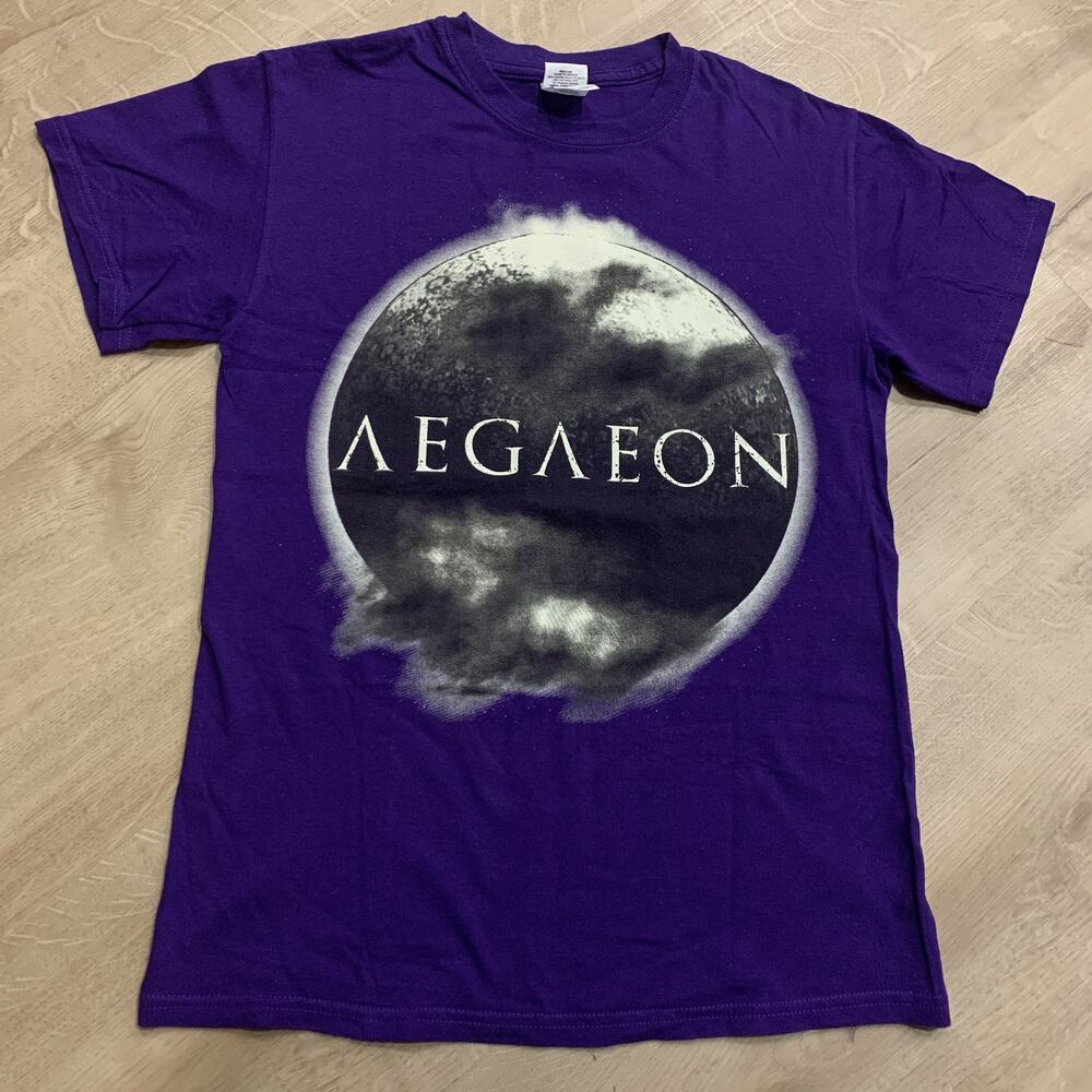 AEGAEON Purple Death Metal Band Tee T-Shirt Men's Small S Deathcore Spell Out